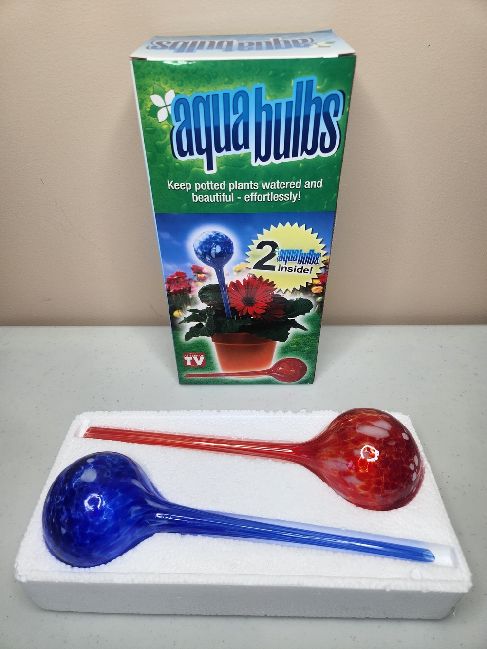 NEW AquaBulbs Self Watering Glass Plant Watering Globes Set of 2 w/ Box